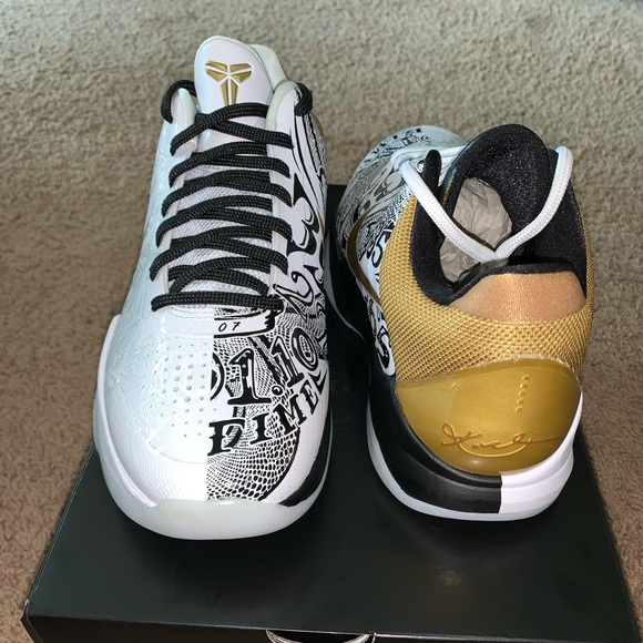 Kobe 5 Protro “Big Stage” size 10.5 - Picture 7 of 7
